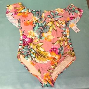 New- Kona sol one piece Women's high coverage swimsuit size large